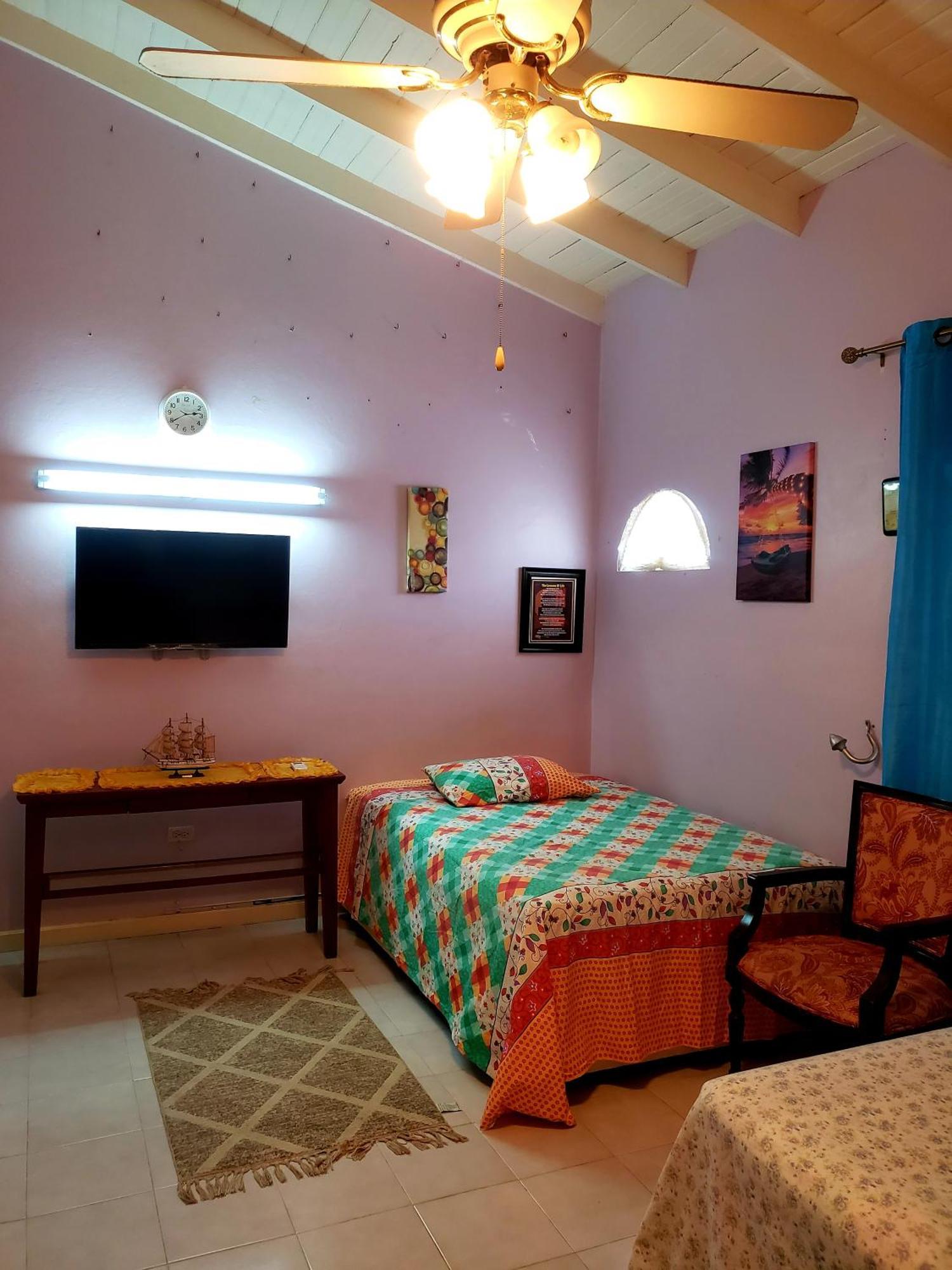 Comfy Home Montego Bay Room photo